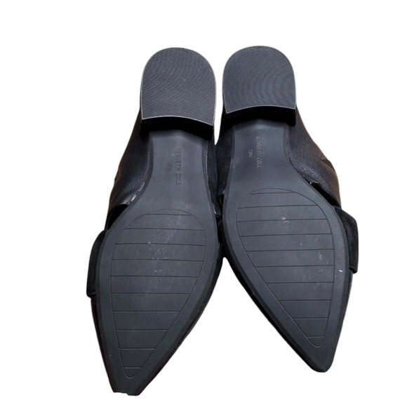 Kenneth Cole Black Leather/Suede Camelia X Loafer - Picture 7 of 7